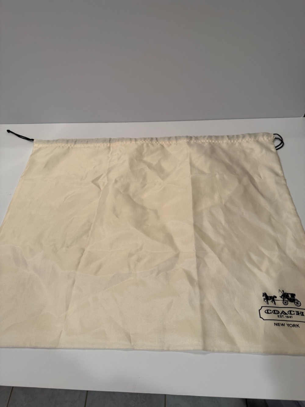 Coach Cream Drawstring Dust Bag with Black Logo - Picture 3 of 3